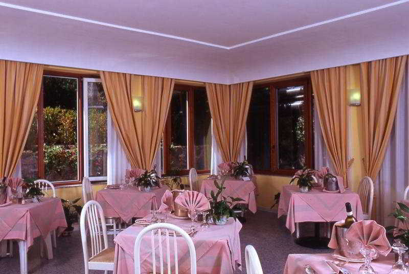 San Giovanni Terme Hotel 4*